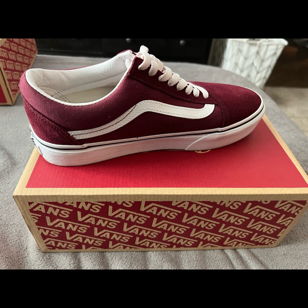 Gently used - Worn Once Burgundy color